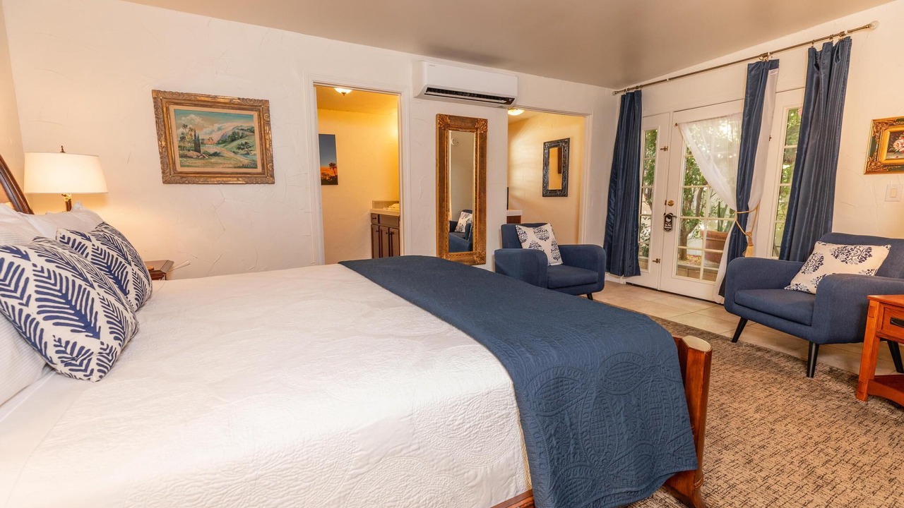Photo of Bedroom in Historic Tennis Club