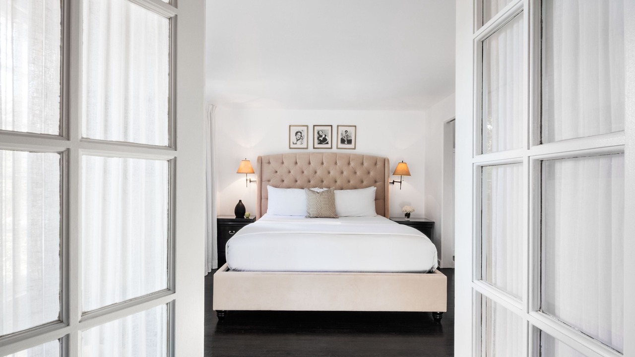 Photo of Bedroom in Beverly Grove