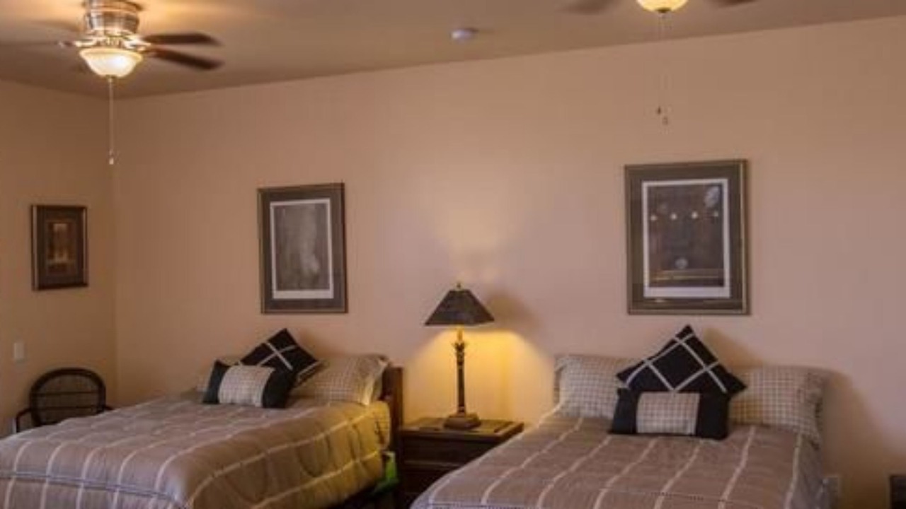 Photo of Bedroom in Indio Hills