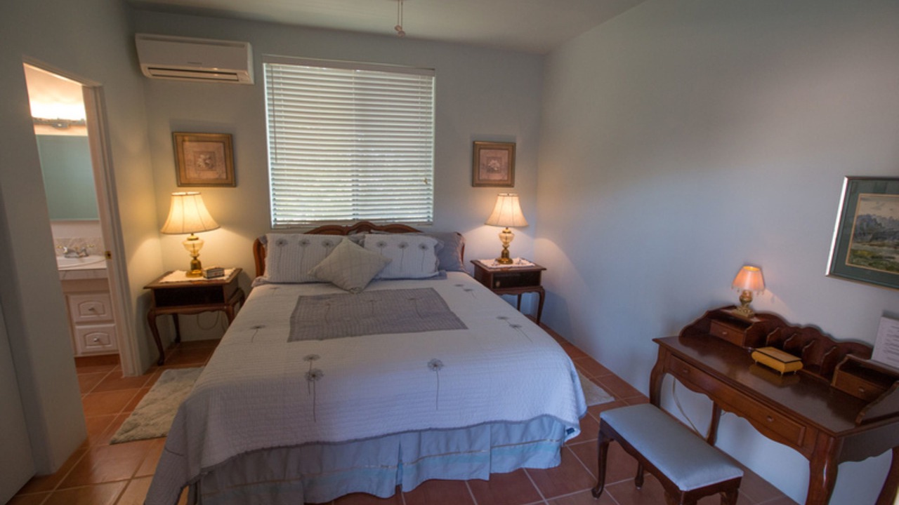 Photo of Bedroom in Indio Hills