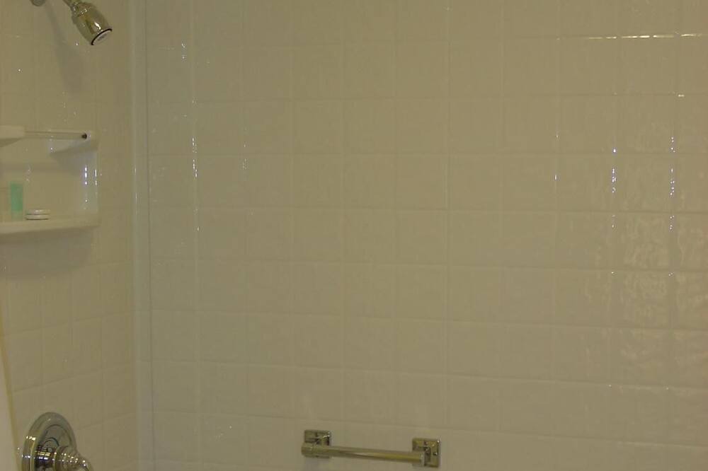 Photo of Bathroom in Banning