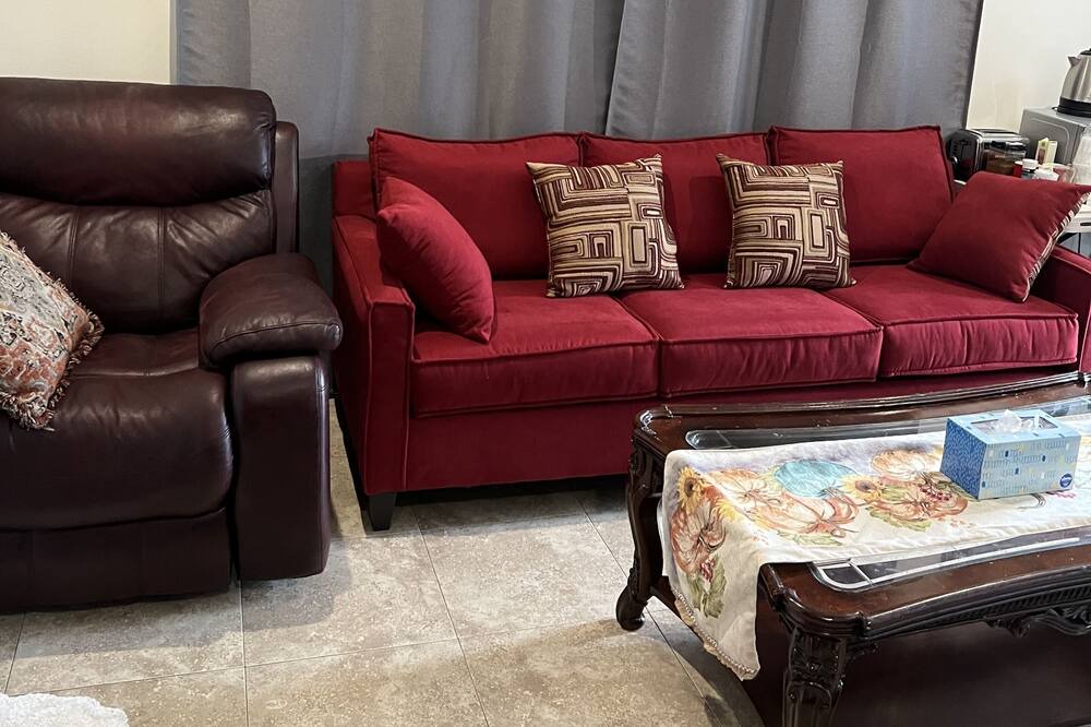 Photo of Bedroom in North Hills West