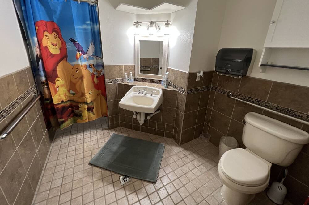 Photo of Bathroom in North Tustin