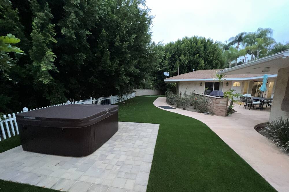 Photo of Outdoor in North Tustin