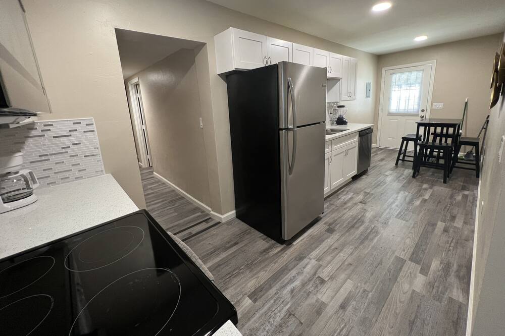 Photo of Kitchen in Vista