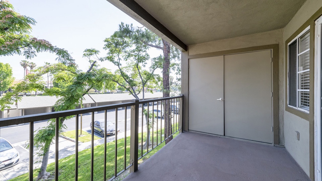 Photo of Outdoor in Los Serranos