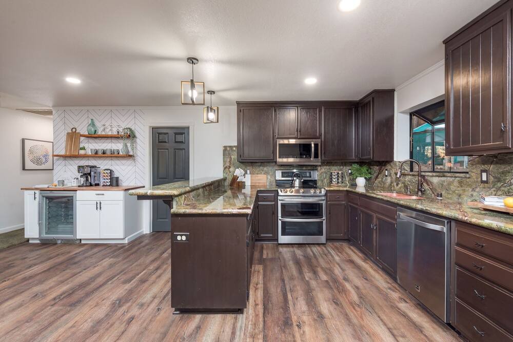 Photo of Kitchen in Apple Hill