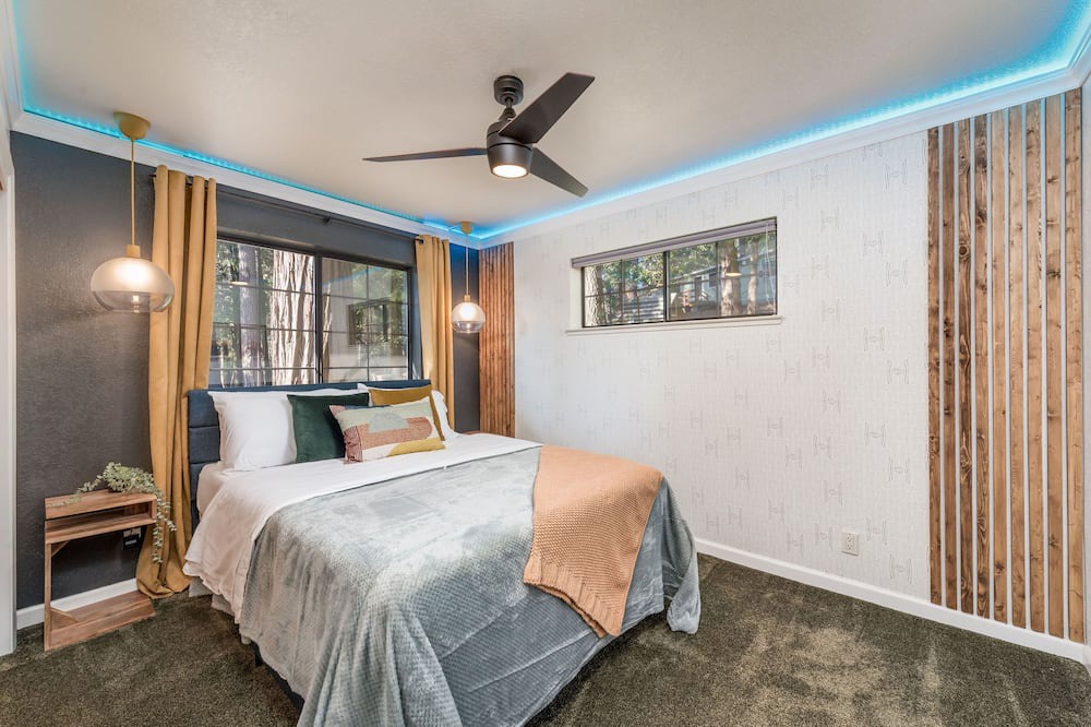 Photo of Bedroom in Apple Hill