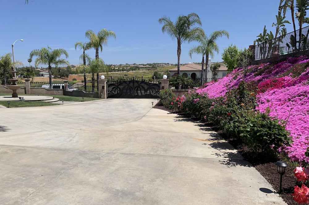 Photo of Outdoor in Alessandro Heights