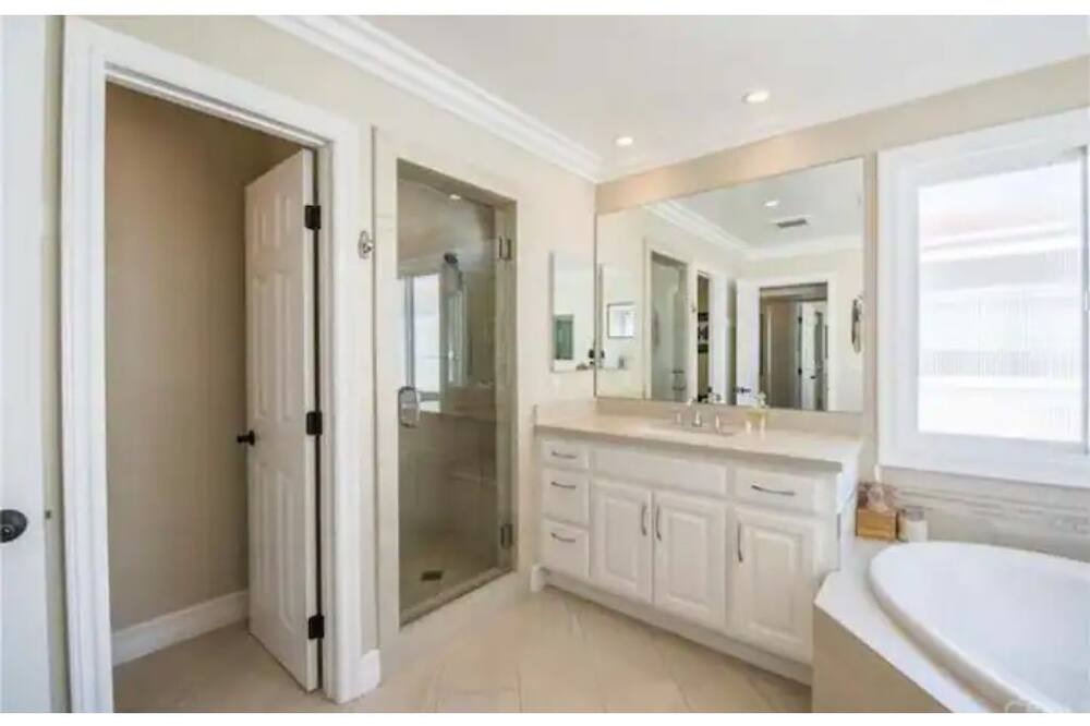 Photo of Bathroom in South Redondo