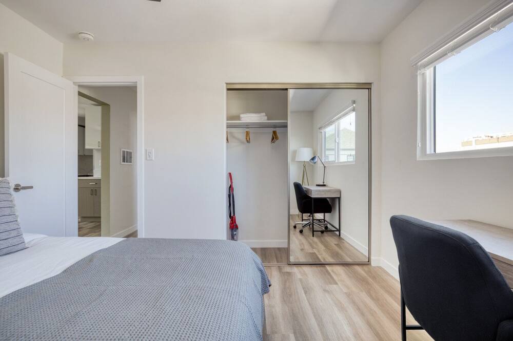 Photo of Bedroom in North Redondo