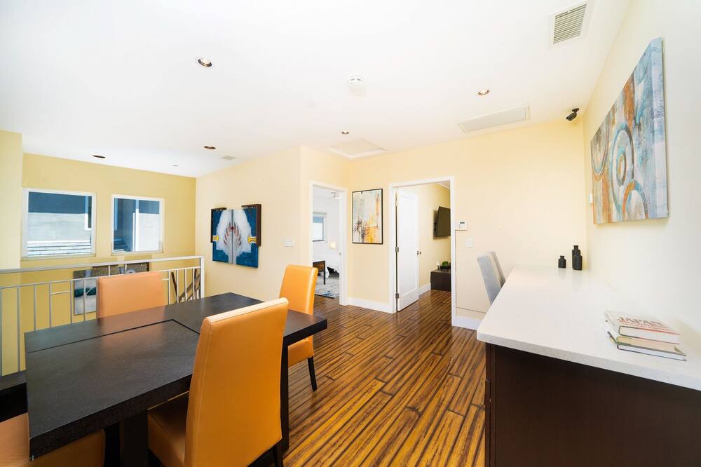 Photo of Bedroom in Fountain Valley