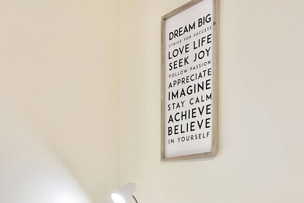 Photo of Bedroom in Rosedale