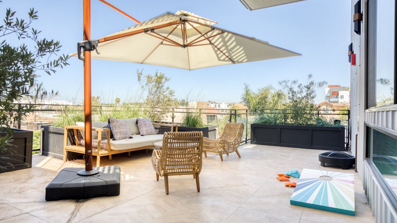 Photo of Patio Balcony in Palms