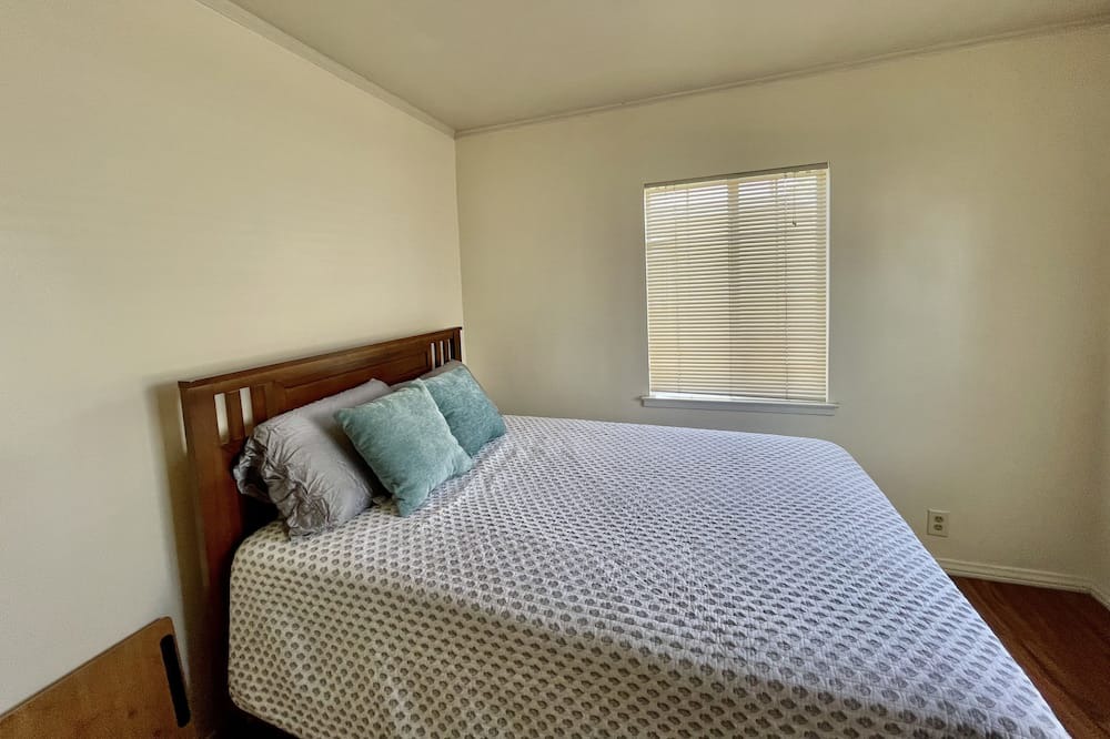 Photo of Bedroom in Loma Linda