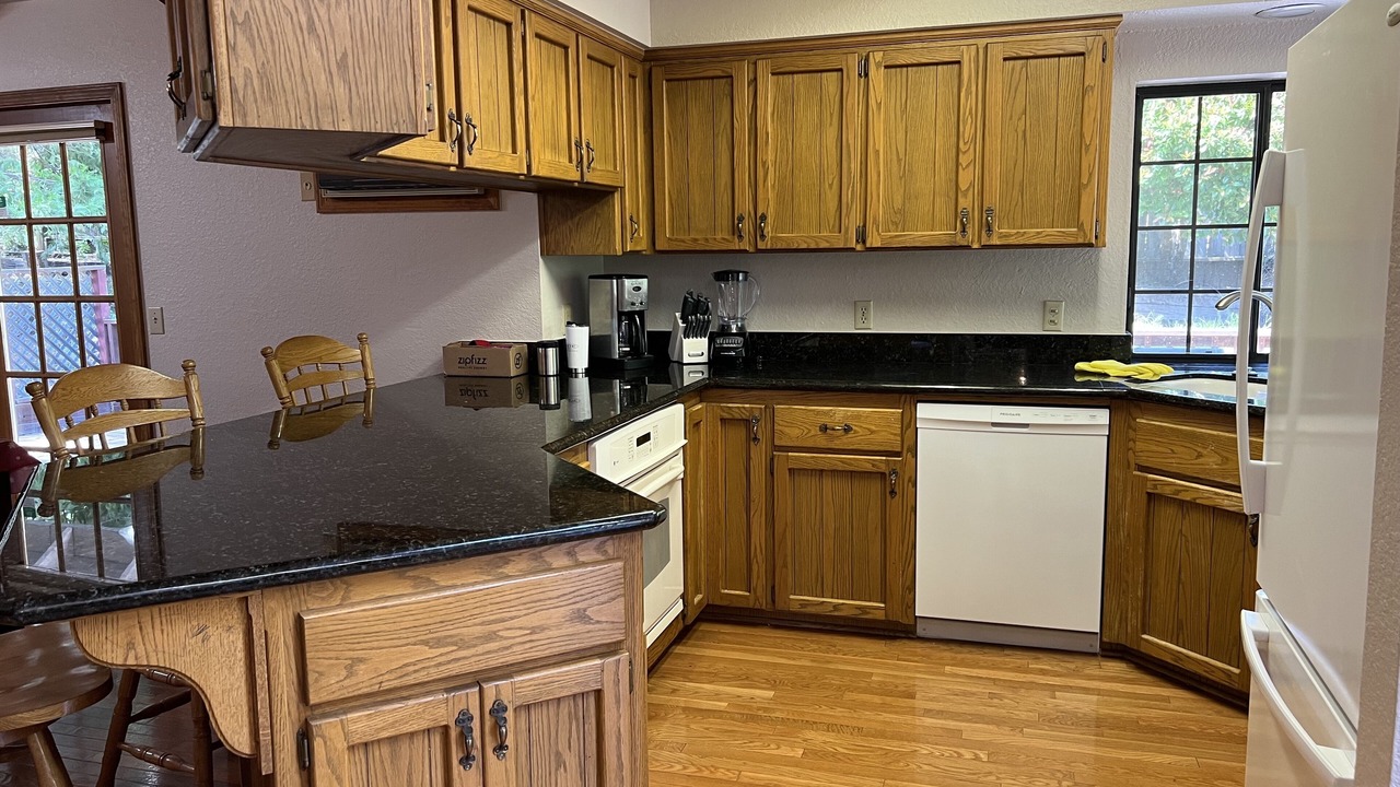 Photo of Kitchen in Twain Harte