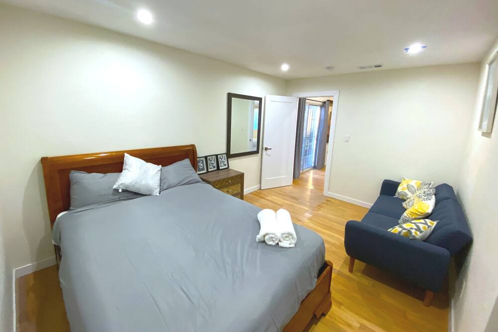 Photo of Bedroom in Atwater Village