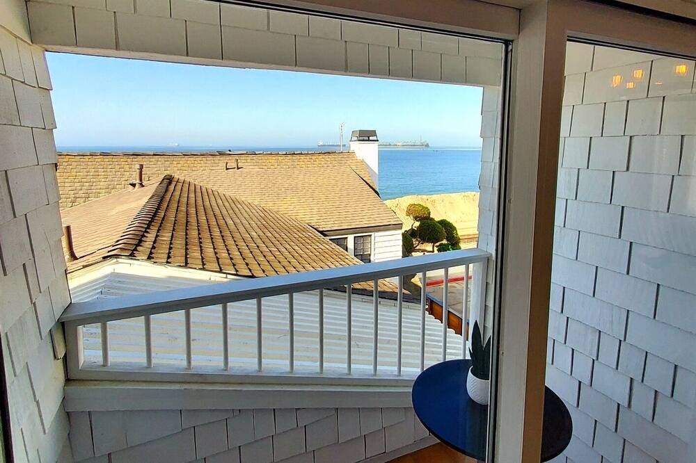 Photo of Patio Balcony in Peninsula