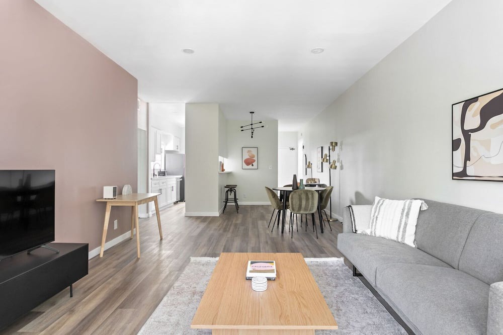 Photo of Livingroom in Westwood