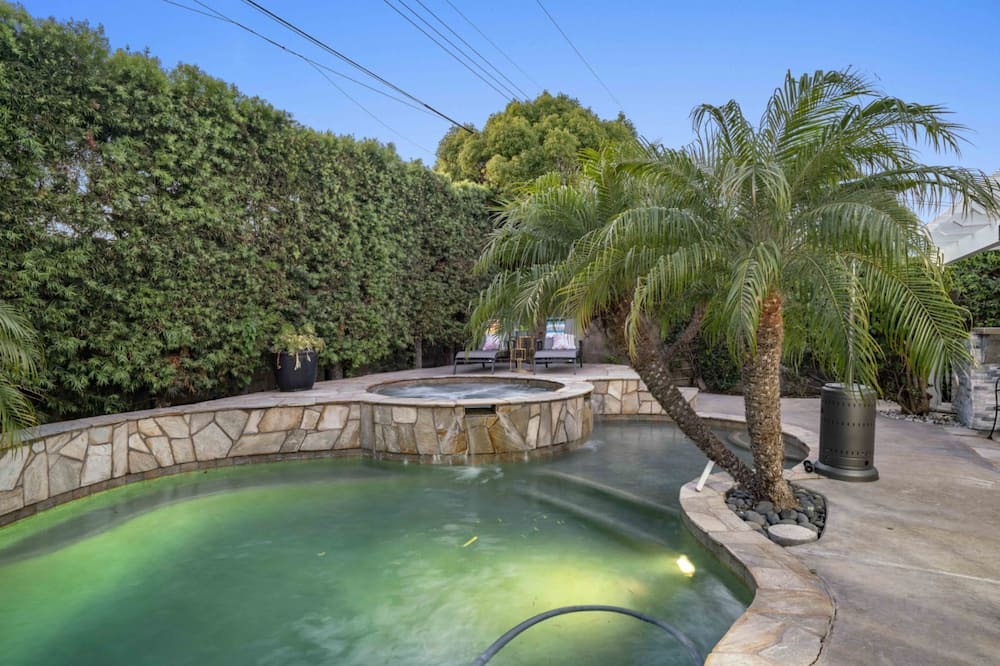 Photo of Outdoor in Fountain Valley