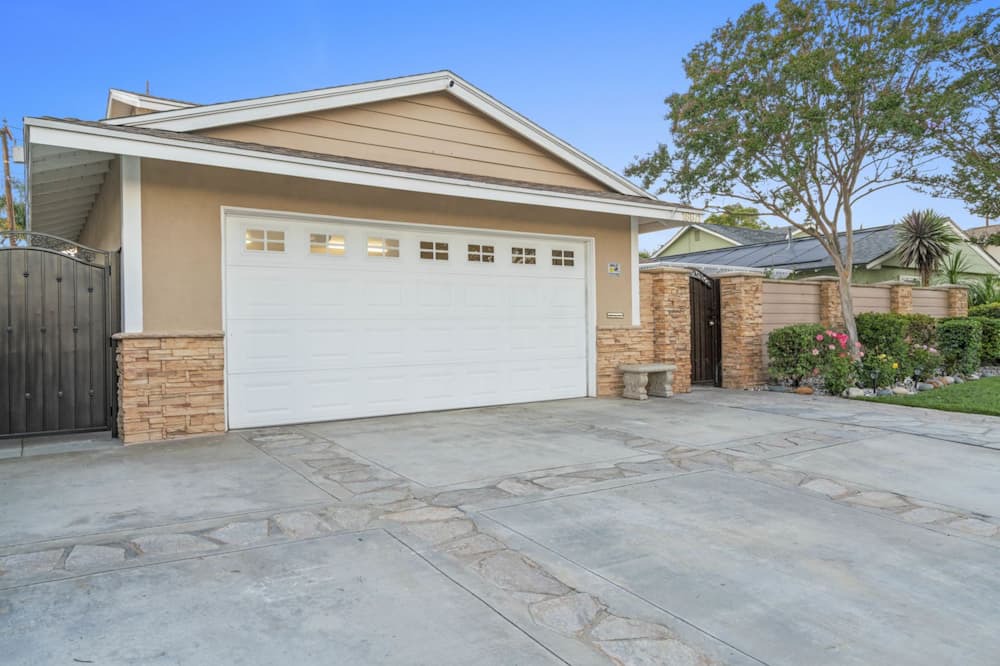 Photo of Outdoor in Fountain Valley
