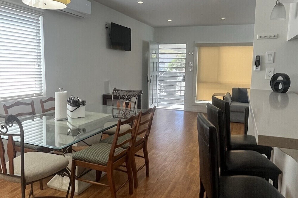 Photo of Kitchen in Lawndale