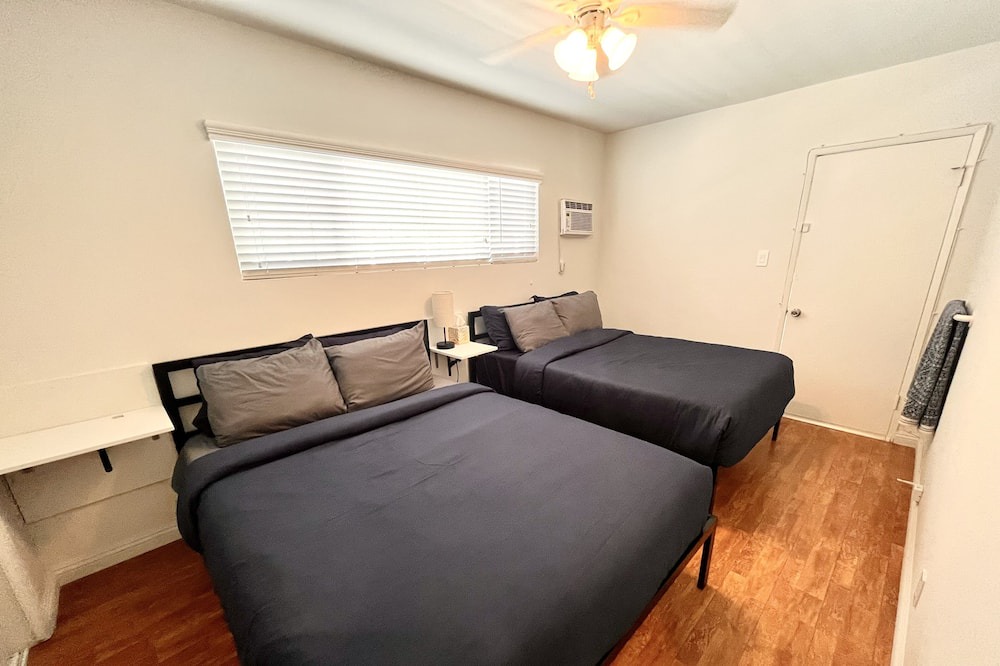 Photo of Bedroom in Lawndale