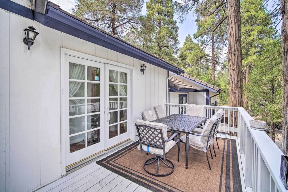 Photo of Patio Balcony in Crestline
