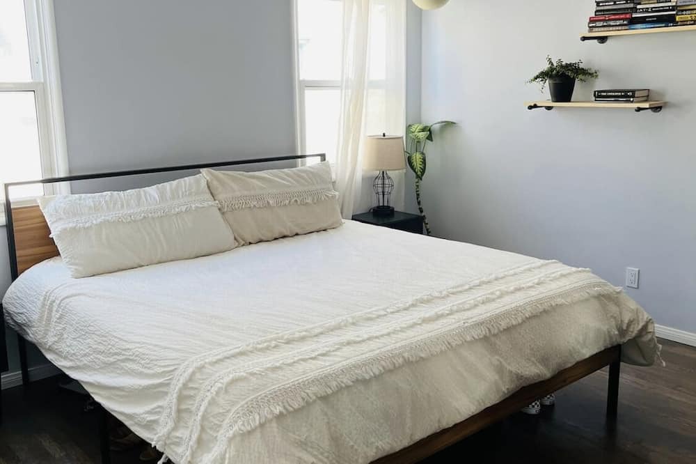 Photo of Bedroom in Gardena