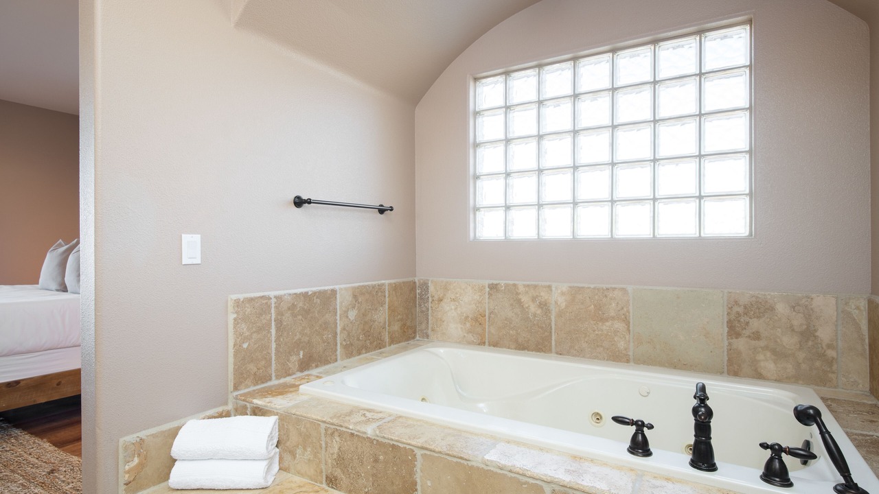 Photo of Bathroom in Joshua Tree Highlands
