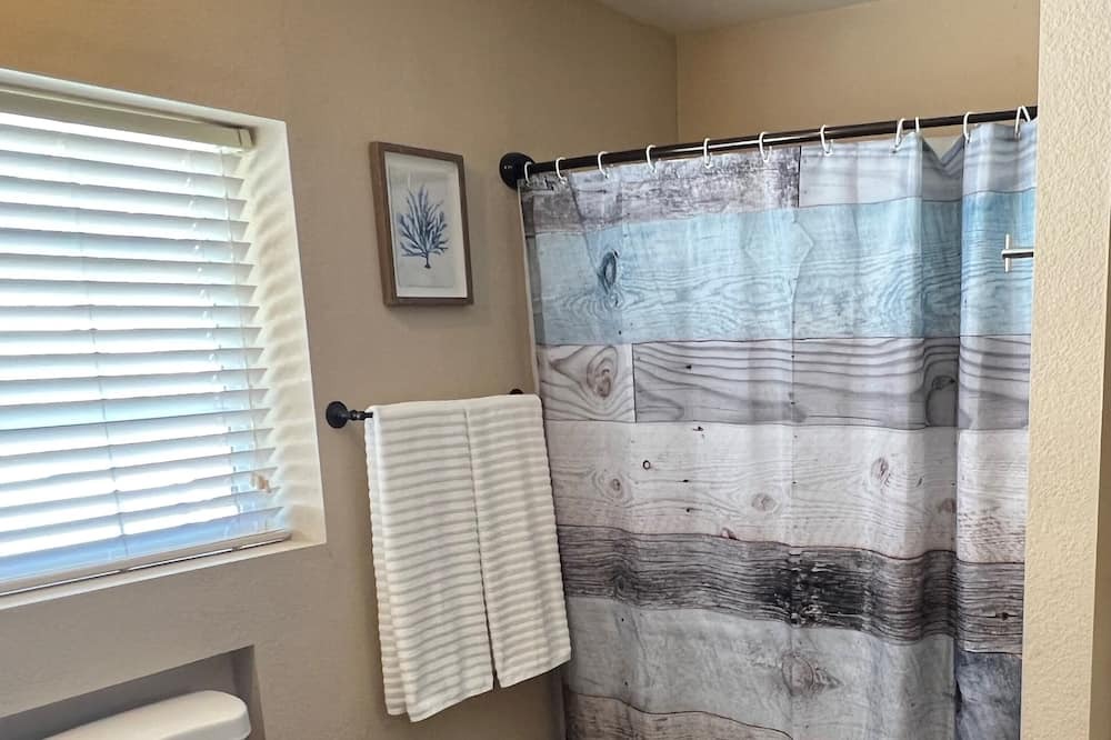 Photo of Bathroom in Springville