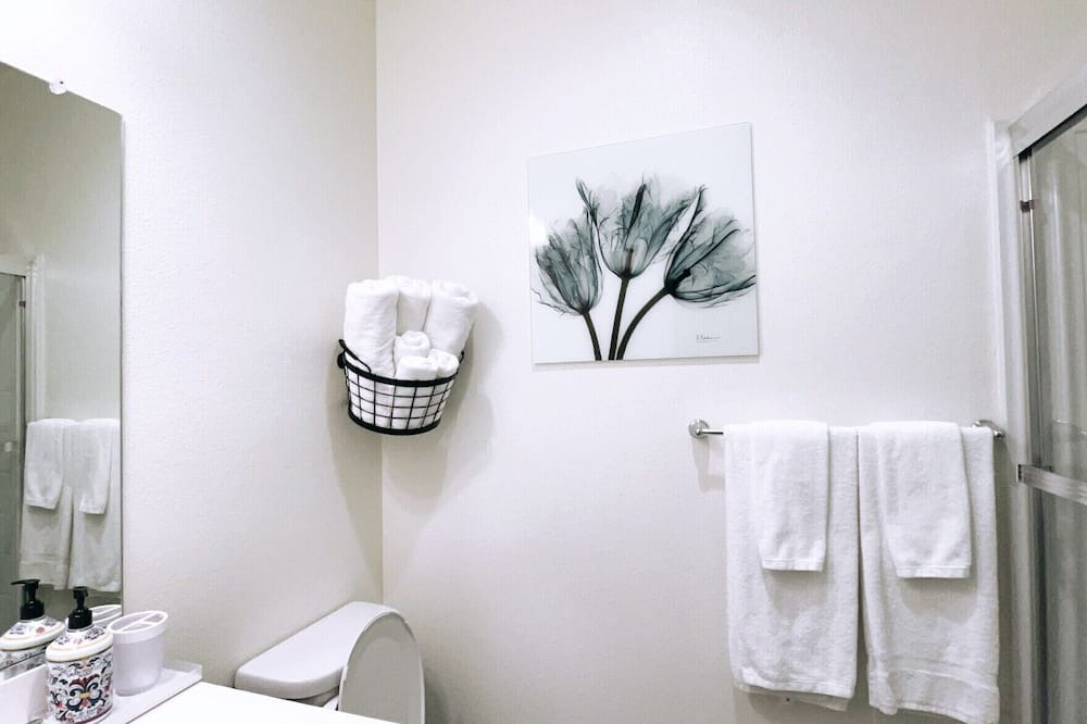 Photo of Bathroom in Visalia