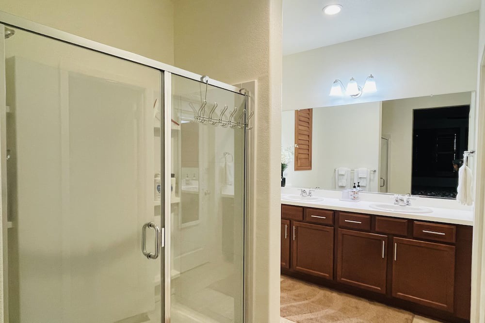 Photo of Bathroom in Visalia