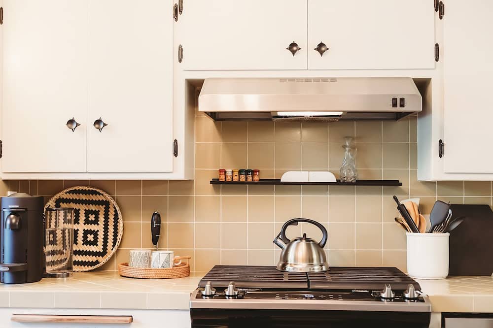 Photo of Kitchen in Lake Arrowhead