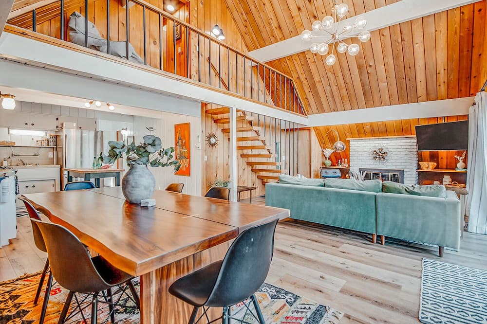 Photo of Kitchen in Lake Arrowhead