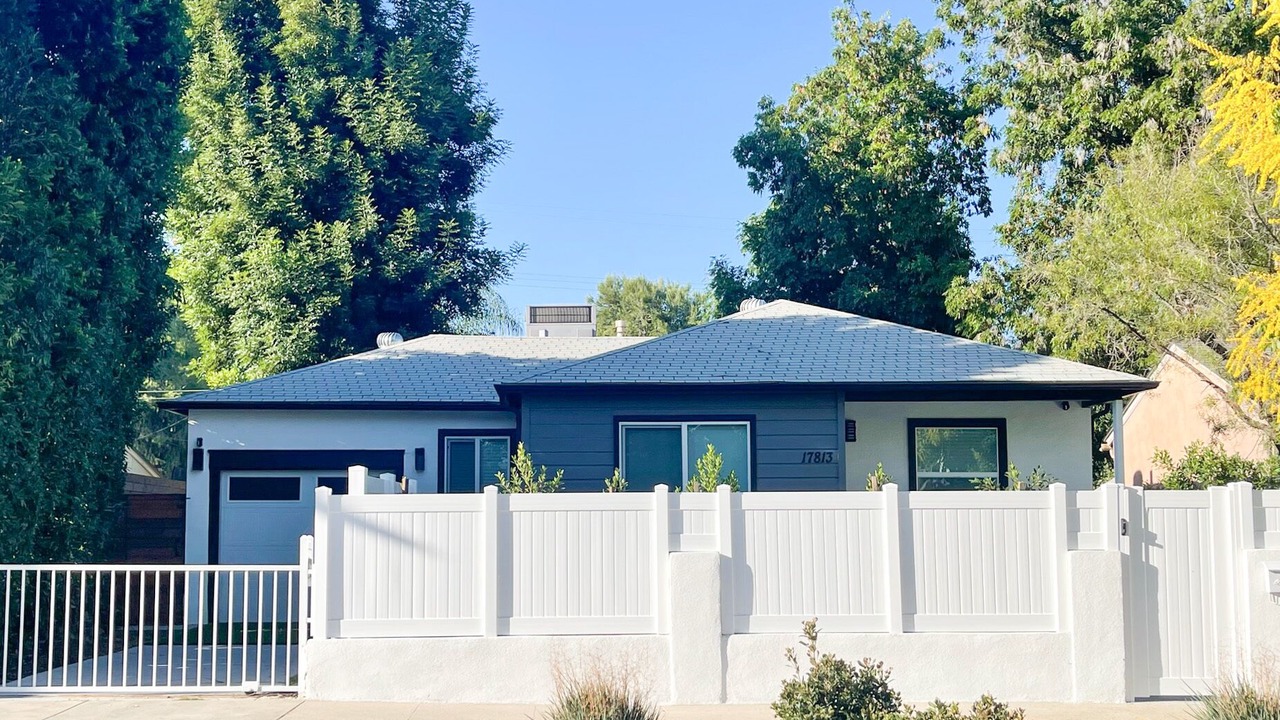 Photo of Outdoor in Encino