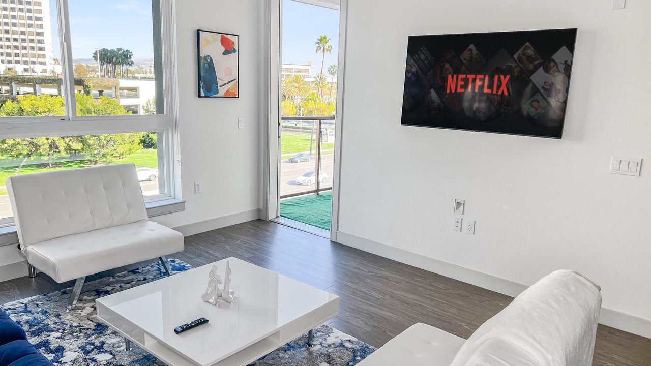 Photo of Livingroom in Irvine Business Complex