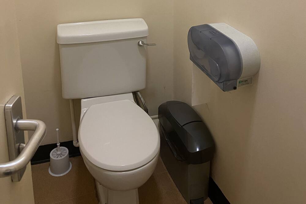 Photo of Bathroom in Cricklewood