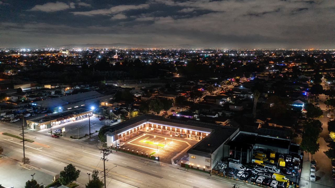 Photo of Outdoor in Bellflower
