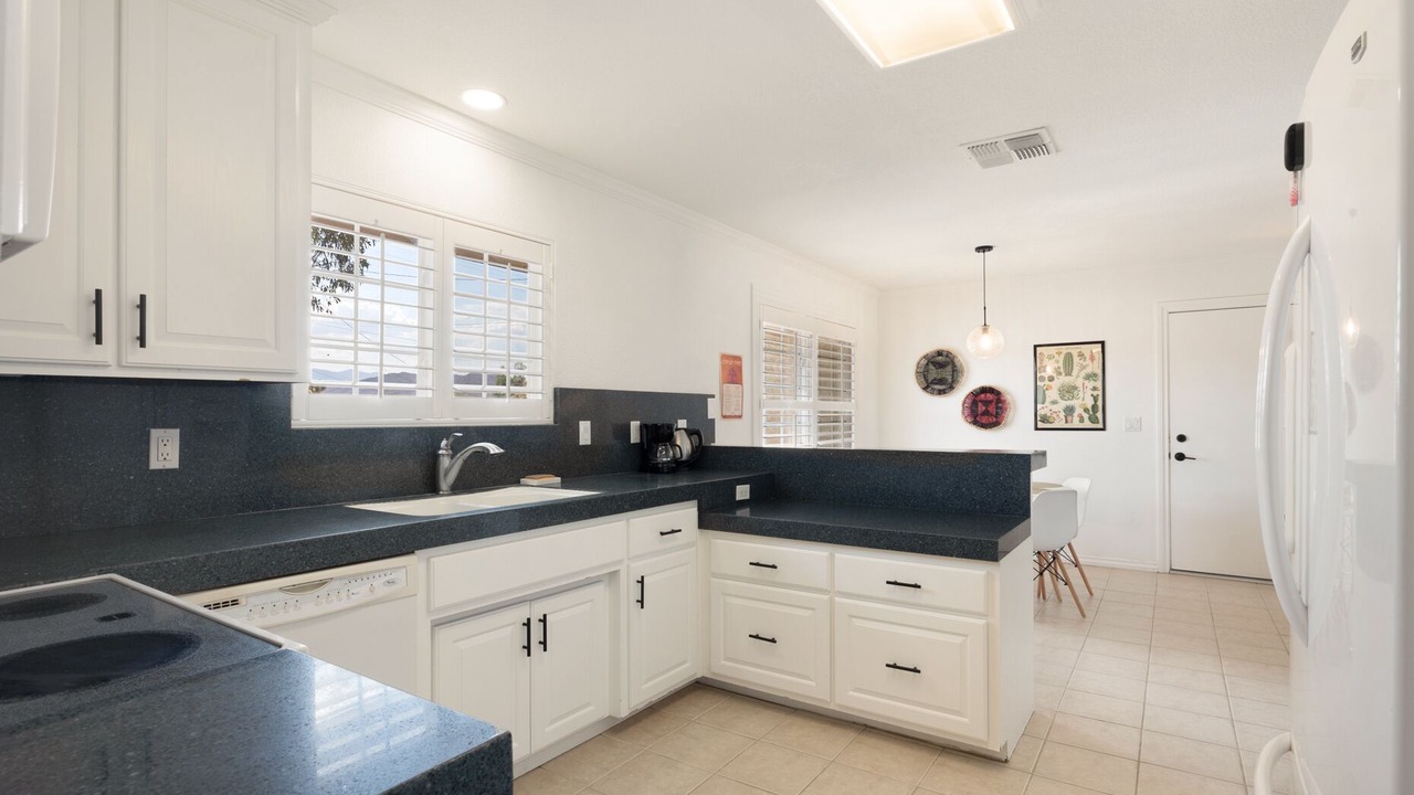 Photo of Kitchen in Yucca Valley
