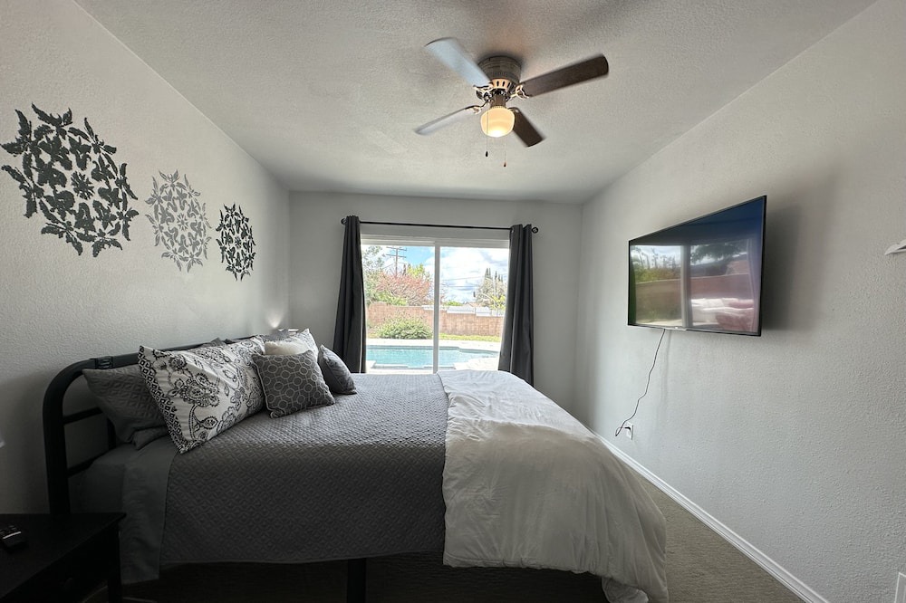 Photo of Bedroom in Simi Valley