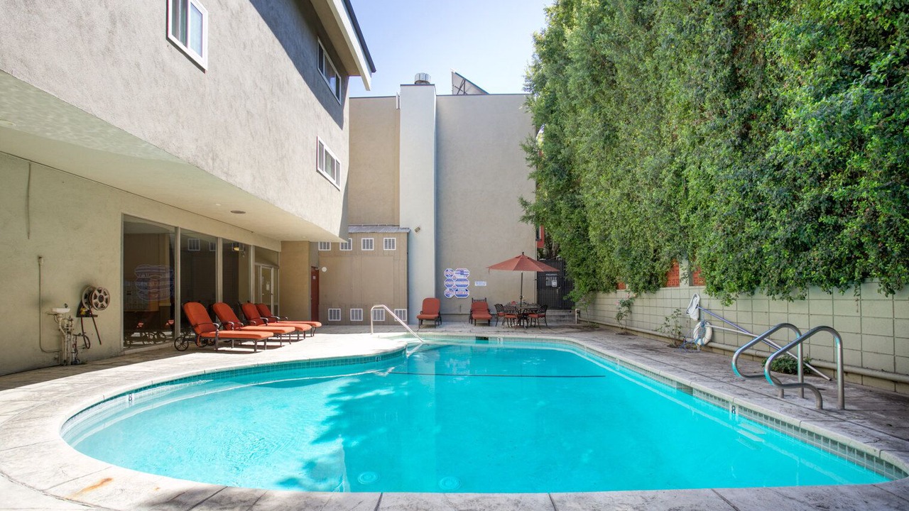 Photo of Outdoor in Encino