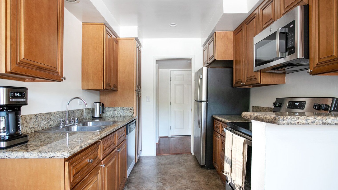 Photo of Kitchen in Encino