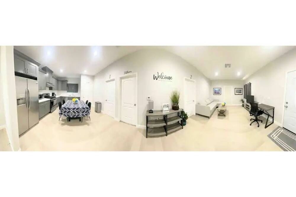 Photo of Bedroom in Fountain Valley