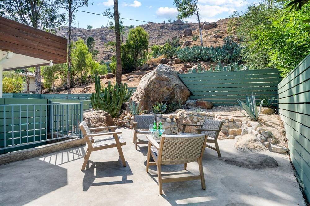 Photo of Patio Balcony in Downtown Riverside