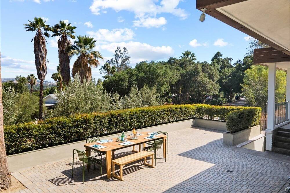 Photo of Patio Balcony in Downtown Riverside