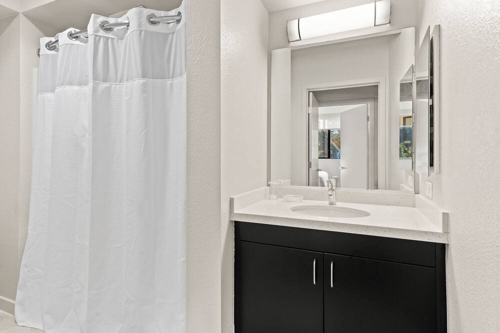 Photo of Bathroom in Inner Mission
