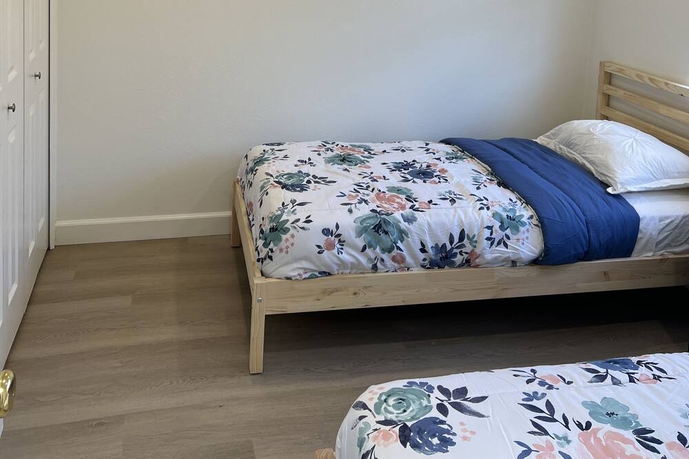 Photo of Bedroom in Downtown