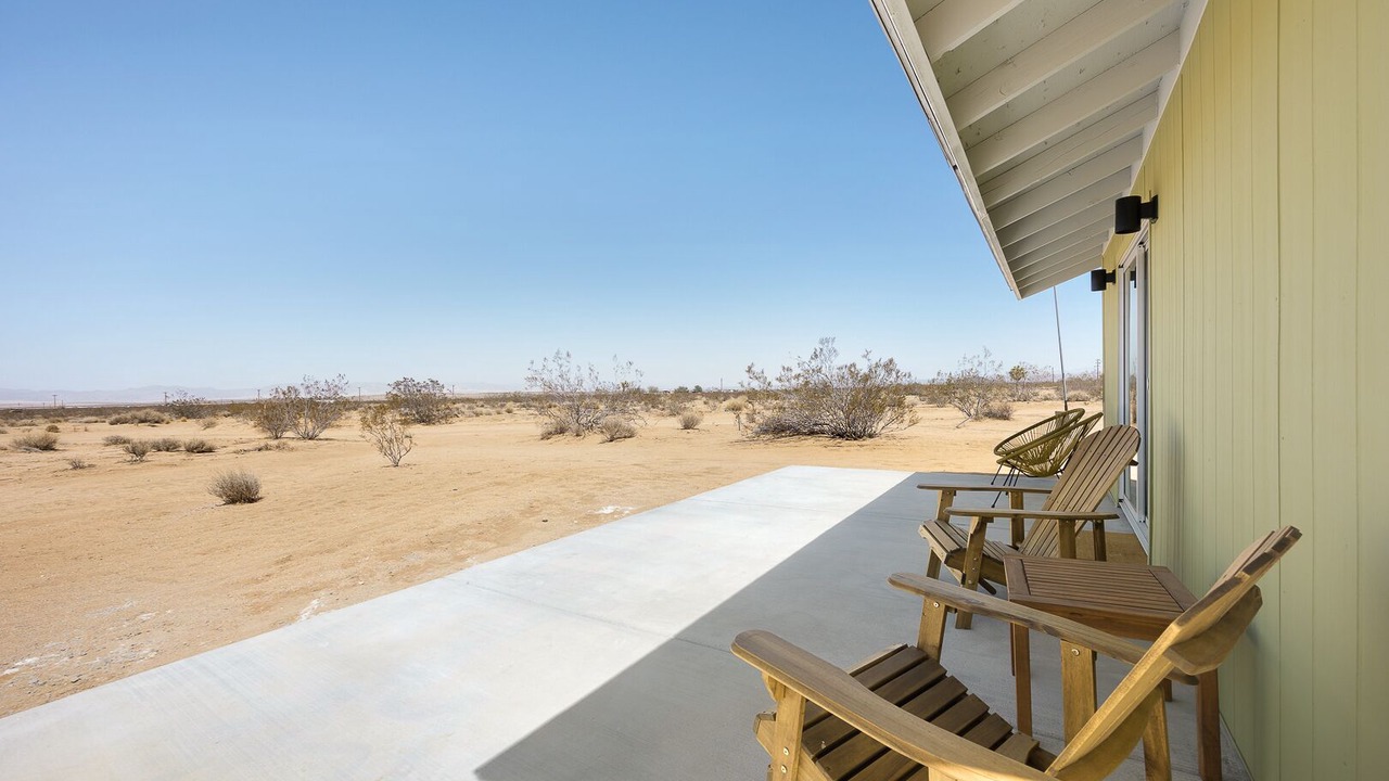 Photo of Patio Balcony in Landers