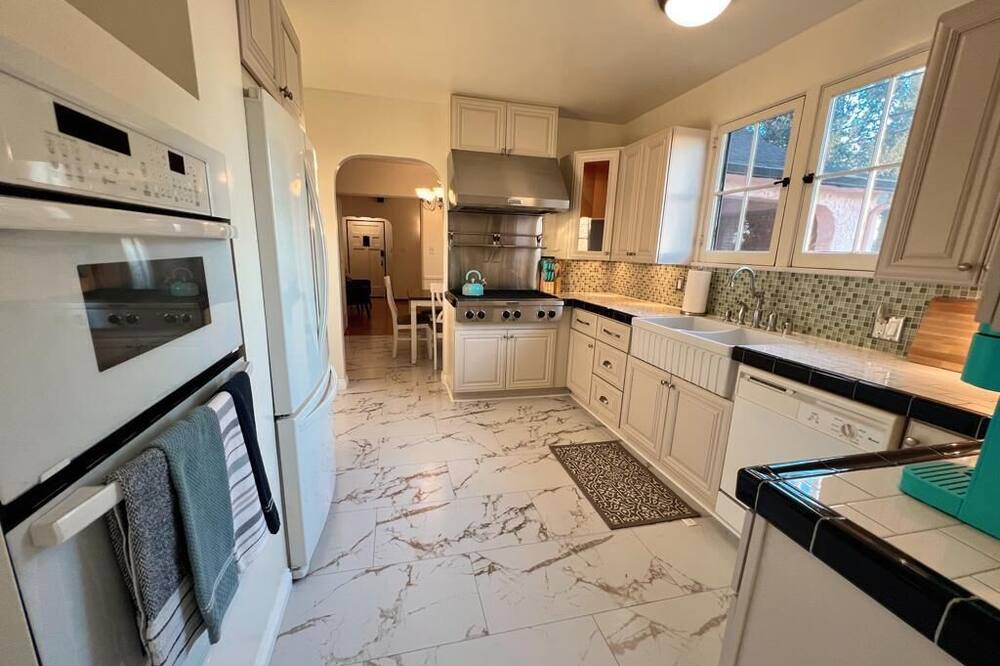 Photo of Kitchen in La Puente